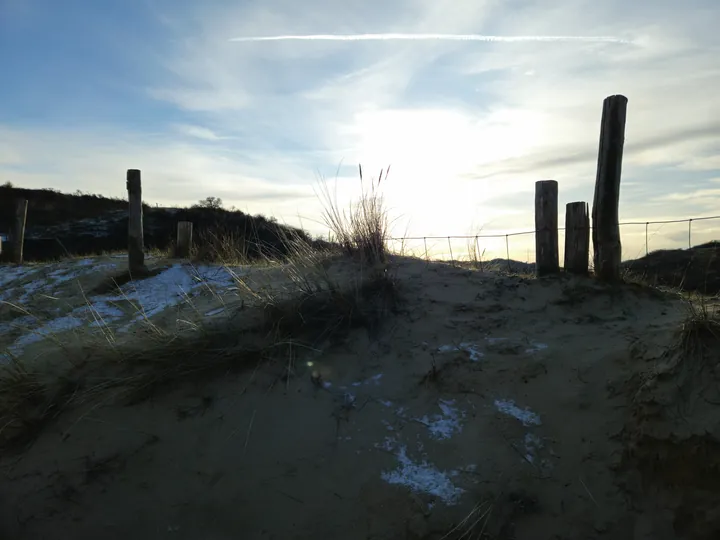 Oostnieuwkerke duinen wandeling in de koude (België)